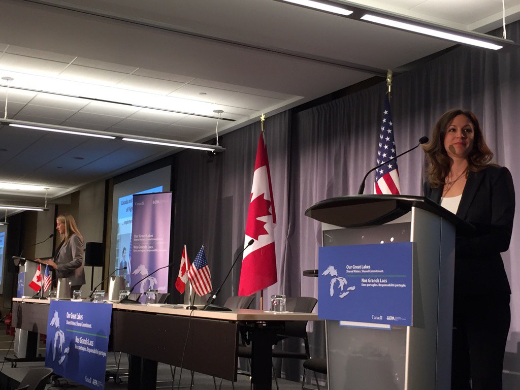 CameronDavisEPA's tweet photo. #climatechange hurting #greatlakes with increased nutrients and harmful algae; less ice. #GreatLakesForum https://t.co/irBFhHPd9F
