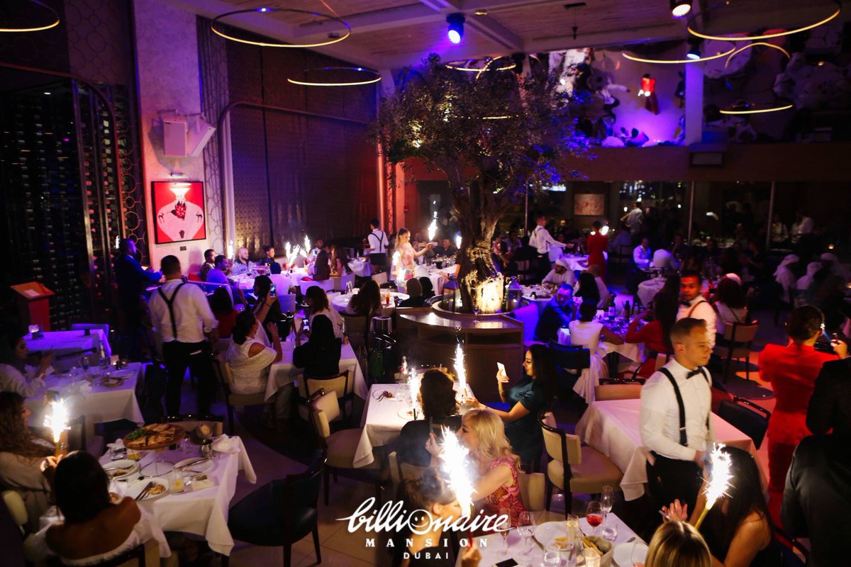 SumosanDubai's tweet photo. Let your taste buds indulge in variety of contemporary Japanese dishes complimented by signature drinks.#ContemporaryJapanese #SumosanDubai https://t.co/3OfOmPPIGF