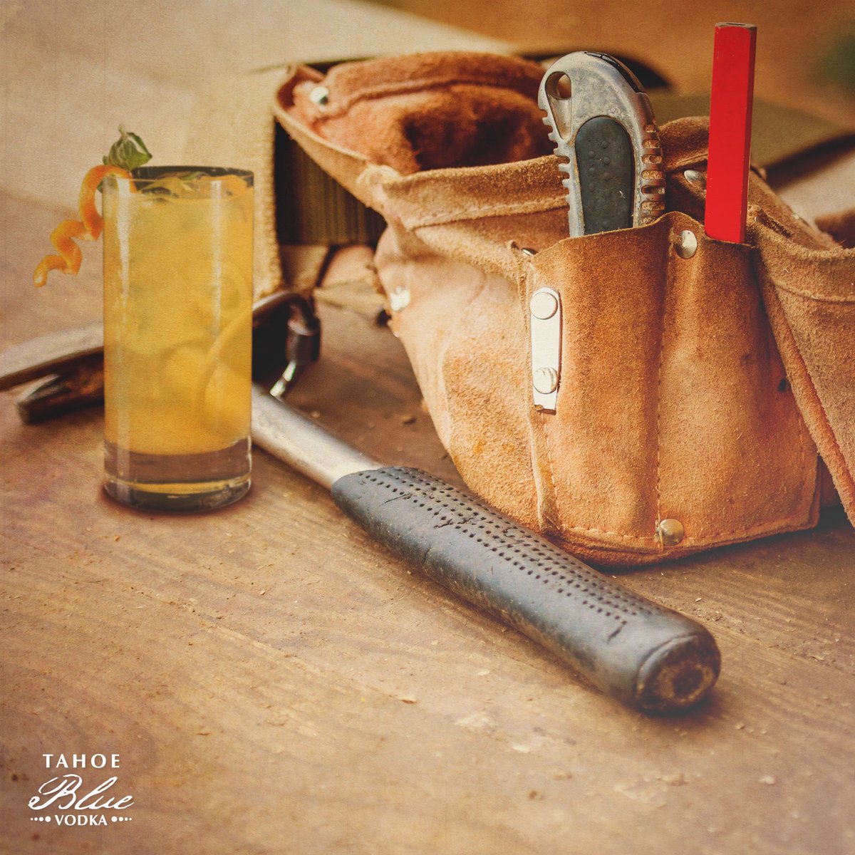 TahoeBlueVodka's tweet image. The only screwdriver you should pick up this Sunday. #ClearlyTahoe #TahoeBlueVodka