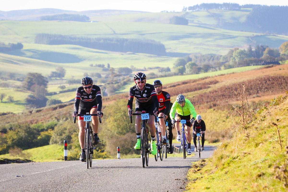 sportivephoto's tweet photo. A little jealous that @photogeorge had such a cracking location to work at for @AutumnEpic https://t.co/Yd16EEnAa5