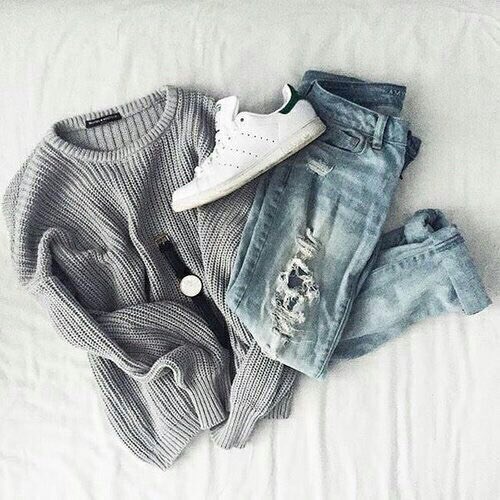 lifechooses's tweet photo. ✧choose one✧ https://t.co/X2tUxpaYVQ