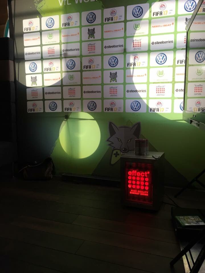 effect_de's tweet image. no gaming without effect®
Hier ein paar FIFA 17 Launch Event Snapshots für euch #Teameffect