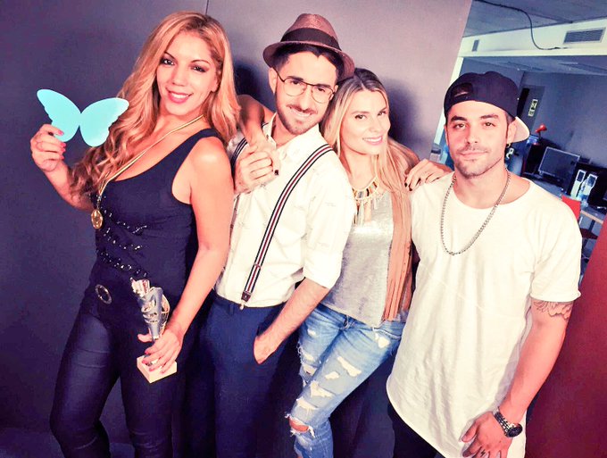A las 21:00 nos vemos en @cazamariposastv!!!!!  @MrSergioSilva @RebecaMusic_SV @_VeraGH16_ 😍😍😍😍 https://t<a class="tags" target="_blank" title="On Twitter" href="/?out=eyJ0eXAiOiJKV1QiLCJhbGciOiJIUzUxMiJ9.eyJpYXQiOjE3MjMwMjgxODIsImlzcyI6InR3cG9ybnN0YXJzLmNvbSIsIm5iZiI6MTcyMzAyODE4MiwiZXhwIjoxNzU0NTY0MTgyLCJyZWRpcmVjdF91cmwiOiJodHRwczovL3R3aXR0ZXIuY29tL2NhemFtYXJpcG9zYXN0diJ9.AkNiW16VJysoVGfbcFvOVn8pCxHoVqdU5KeBH2-md7_8fnO0ZyPPIlzrMi1VEh8MlQapWz3MFi-hk06NUyNsIw">@cazamariposastv</a><a href="/tag/s%C3%A1badosanto"class="tags"><span>#s&aacute;badosanto</span></a><a href="/tag/cambiodehora"class="tags"><span>#cambiodehora</span></a>