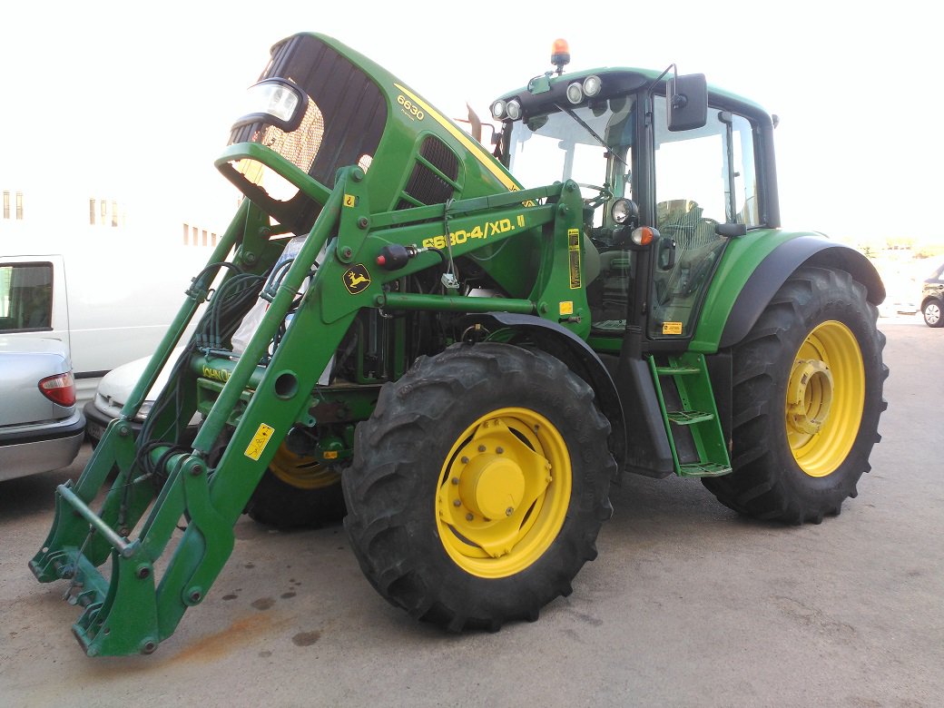 LabElectronico's tweet image. ¡La cosa va de bichos grandes esta semana! John Deere 6630 con 140CV #LEtractor #repro #dieselgate