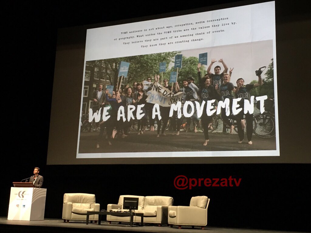 prezatv's tweet photo. O social media manager της Toms παρουσιαζει την εταιρεια ως "κινημα"  #GC16gr https://t.co/AX026W5Pbs
