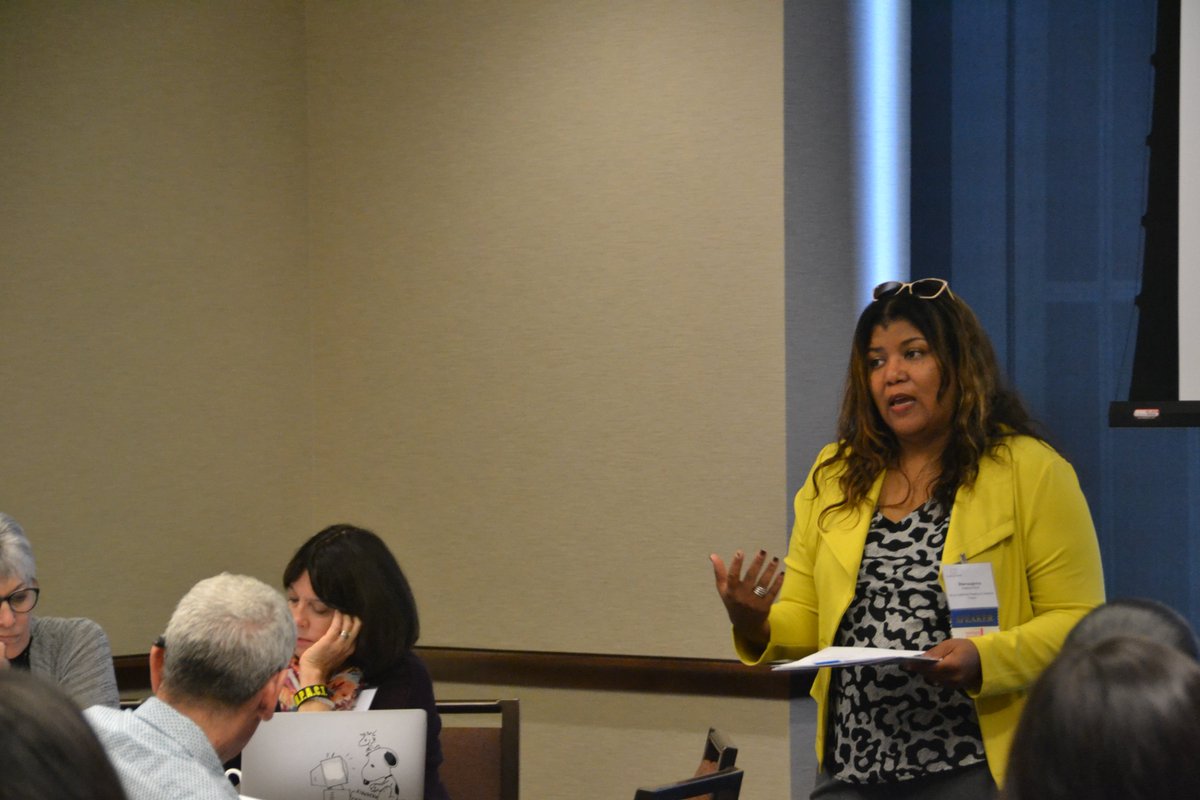 CSMP_Network's tweet photo. #LeadLearn2016 workshop on best practices to support college readiness for marginalized students and English learners https://t.co/MJAWEpRvov