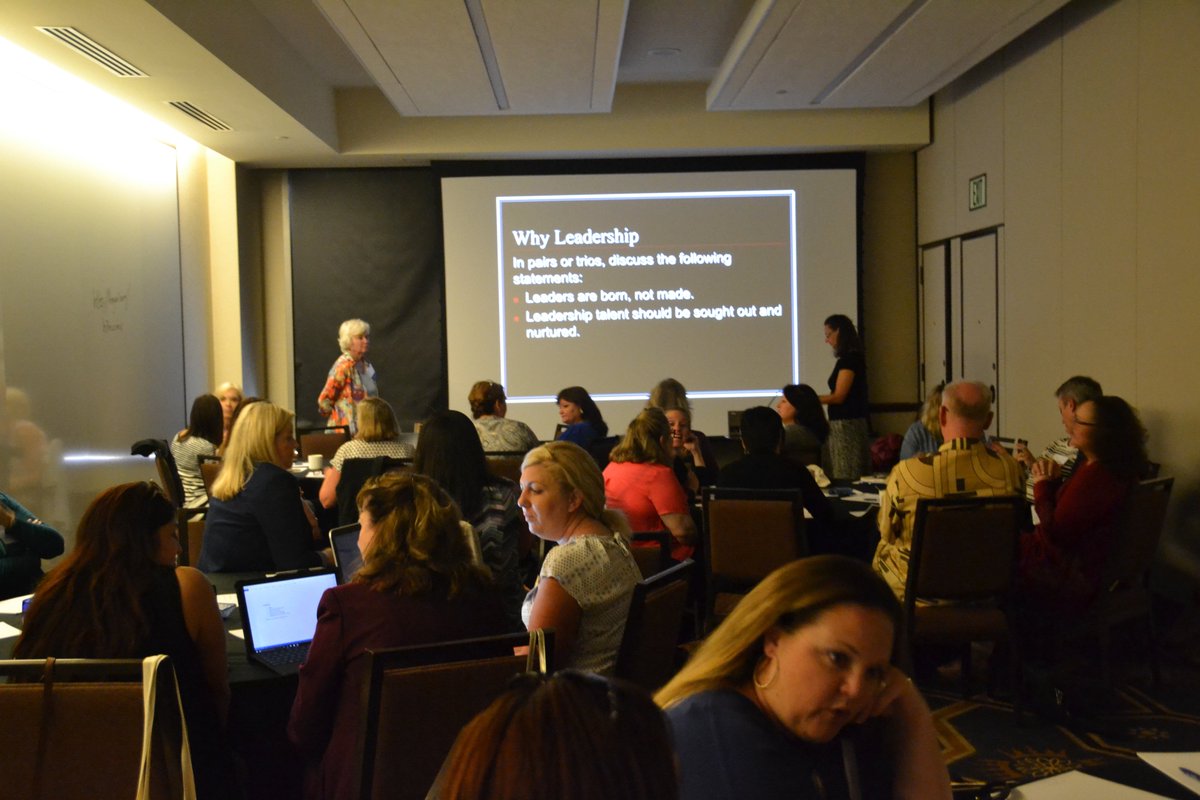 CSMP_Network's tweet photo. #LeadLearn2016 workshop focusing on how do we develop teacher leadership #CSMP #PD https://t.co/B2Nbz79JHH