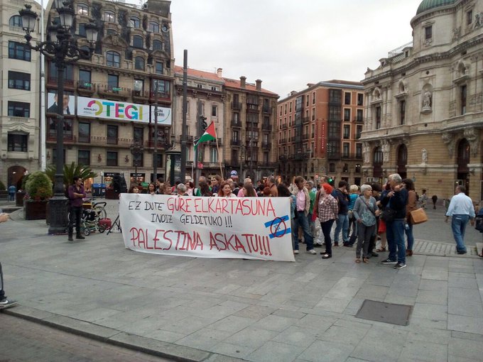 View image on Twitter