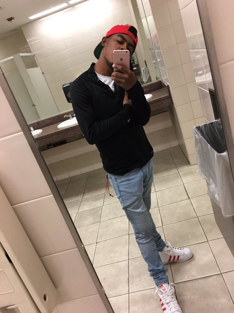 _papiortiz's tweet photo. Sauce dripping 💦 https://t.co/gvBMgsTXLw