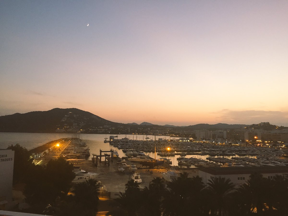 En ViCool <a href="/aguasdeibiza/">Aguas de Ibiza Hotel</a>