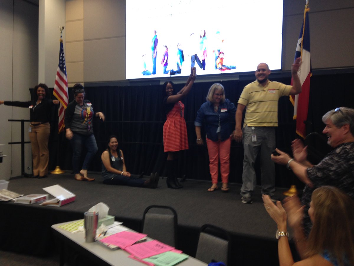 GailMikeska's tweet photo. CTCs in action... spelling out words related to state assessment...
#bethelegacy
#katyisd https://t.co/FbXP7ziuJD