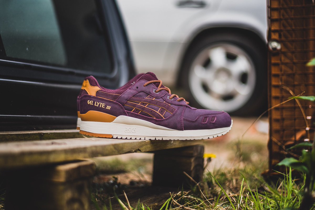 asics gel lyte iii rioja red