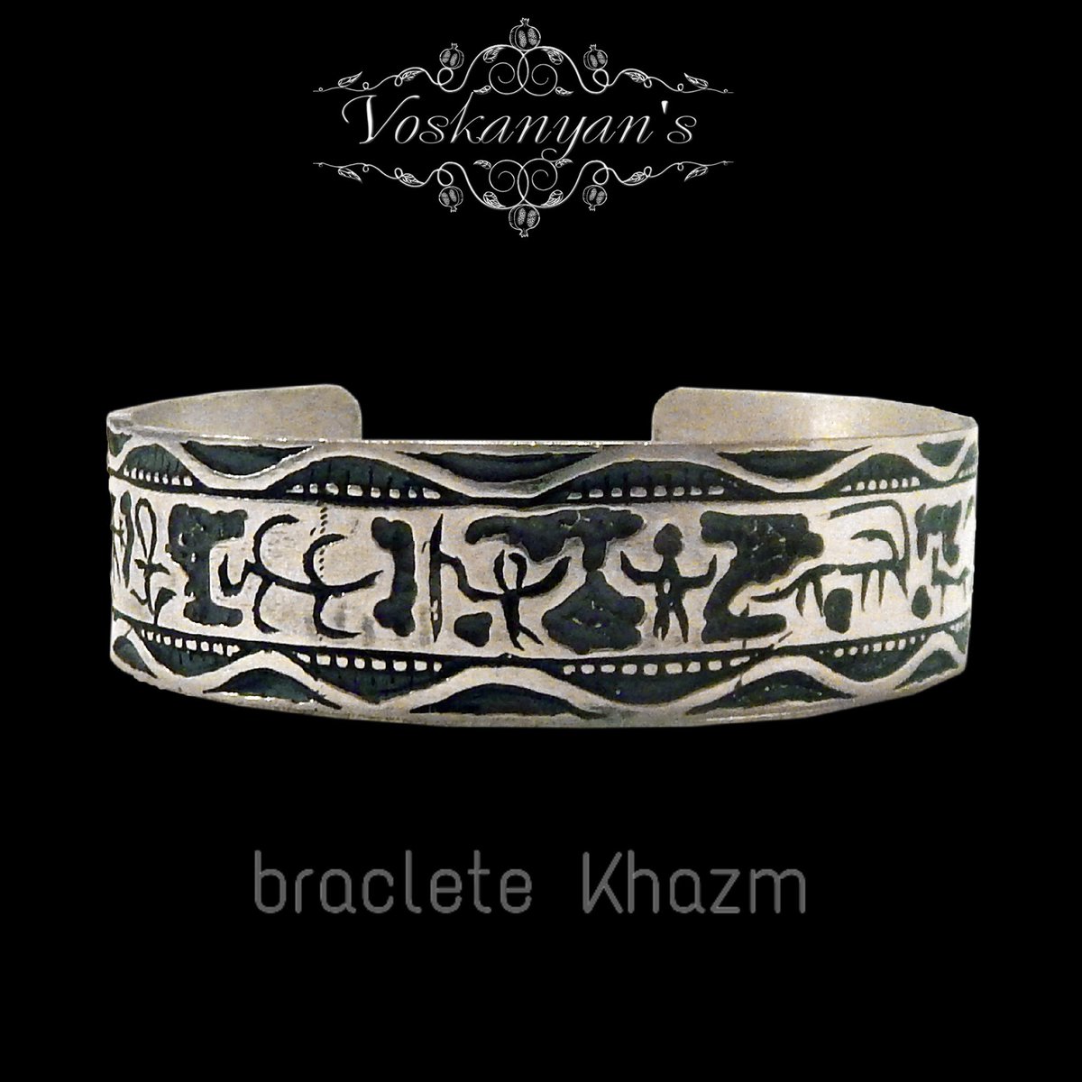 unj_jewelry's tweet photo. Archer hero's battle with the #scorpions.The prototype of the forefather of #armenians (#Hayk). #Pictogram, #Geghama mountains. 5-4 B.C. https://t.co/eQe5q9FJzY