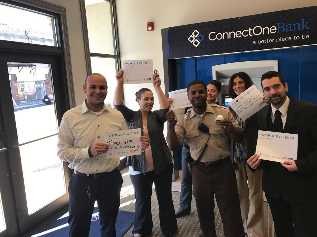 ConnectOneBank's tweet photo. So much Client Love in #UnionNJ #CXDAY2016 #CXDay #clientappreciation https://t.co/M7fzrbcwY8