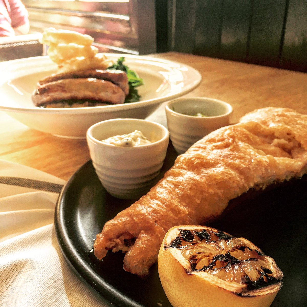 Foodporn #onlyatfullers #sixbells #pub #food #beer #fishnchips #magic #newmenu #fullers #ComeGetSome #FullerHouse #happierworld2016