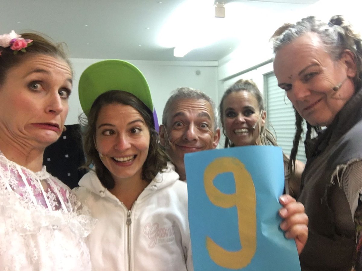 Mittendrin in der neunletzte Vorstellung im 2016! #sektor1, #gassenschau