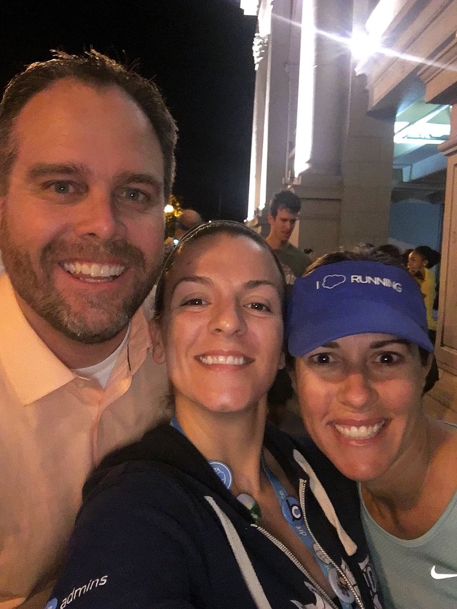Our very own <a href="/gbickel/">Guy Bickel</a> &amp; @girlygeeksocal taking in the awesome atmosphere of the Community Fun Run this morning with <a href="/ericakuhl/">Erica Kuhl</a>! #DF16
