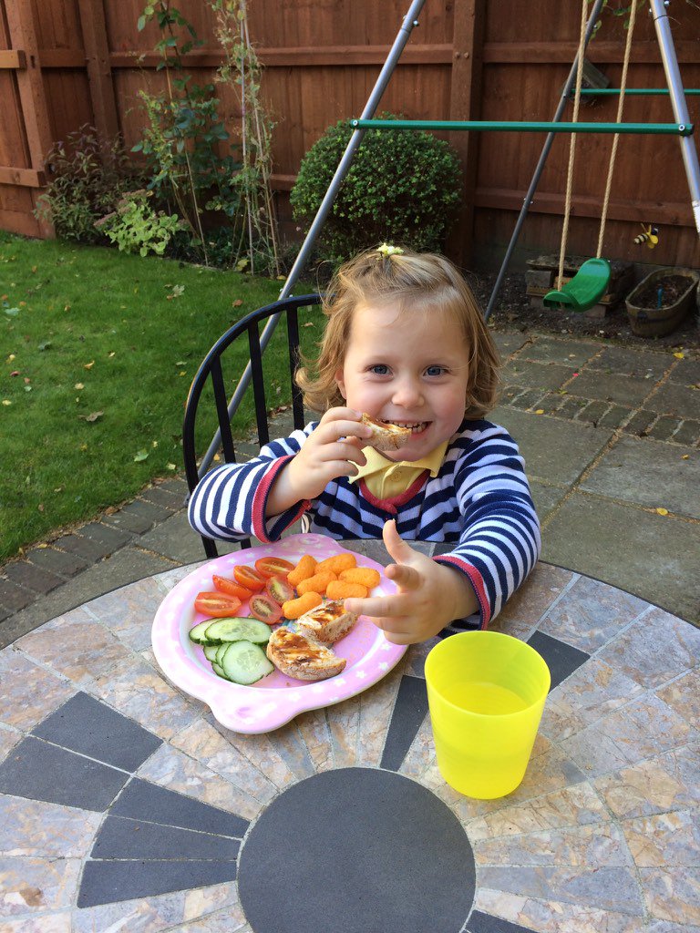 AnnaLedger1's tweet photo. @busybeesweb Apparently the roll was very yummy! Thank you for another lovely morning at nursery 🍞👫 https://t.co/rOfudTPHtq