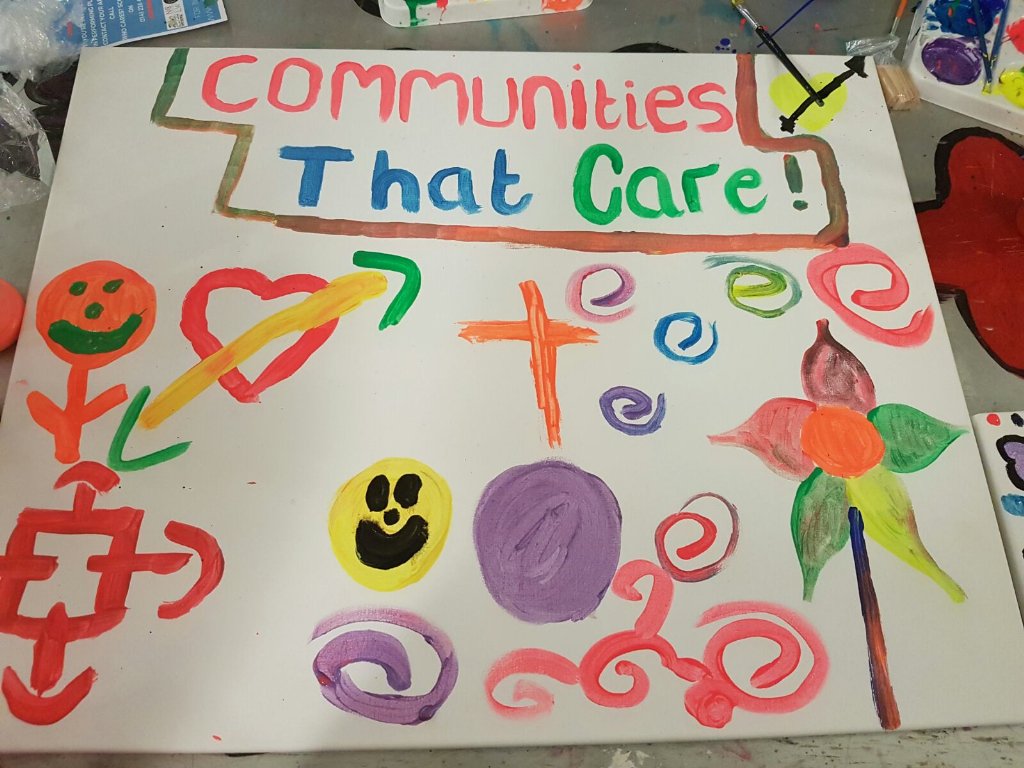 whocaresscot's tweet photo. Another fun messy night at #Care2Create #Renfrewshire! A full house with 17 young people connecting & creating https://t.co/MNIVo0iOci
