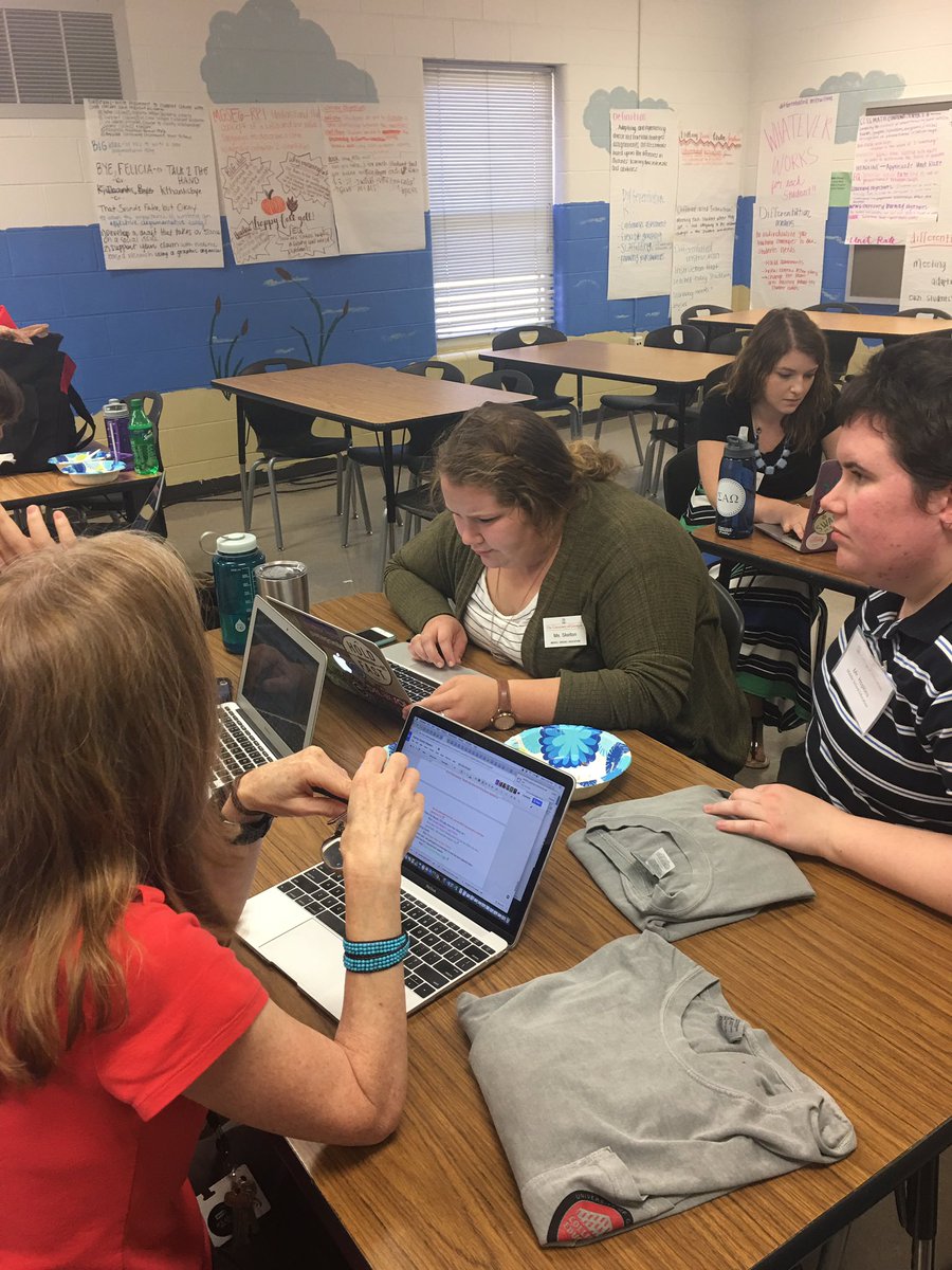 MrsCatoSPED's tweet photo. Hard at work planning for #AMLEDaringGreatly #AMLEGeniusHour #AMLE2016 #AMLEUGA2016 https://t.co/n0oGQfZdKL