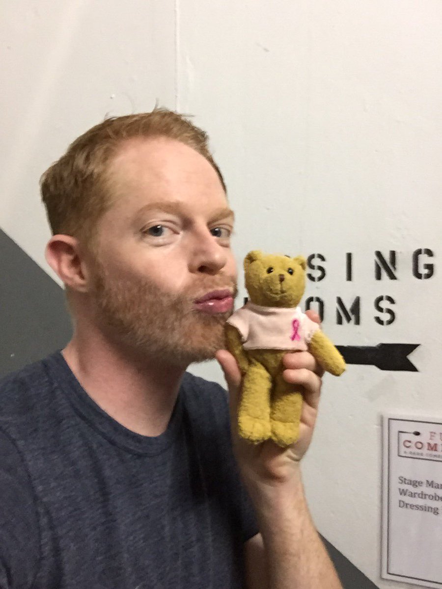 lisawalkscom's tweet image. THANK YOU to @jessetyler for participating in #projectteddybear to fight #breastcancer!! #ModernFamily #avon39 lisawalks.com