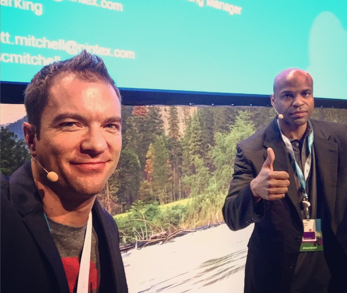 barkingd's tweet photo. Taking the stage in the #Dreamforce Dev zone talking about #Nintex workflow cloud with my man @SCMitchell https://t.co/7TnmvUruuF