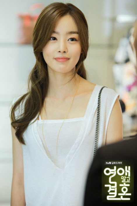 Aye happy birthday to secret\s former member han sunhwa and her RPs ^^ 