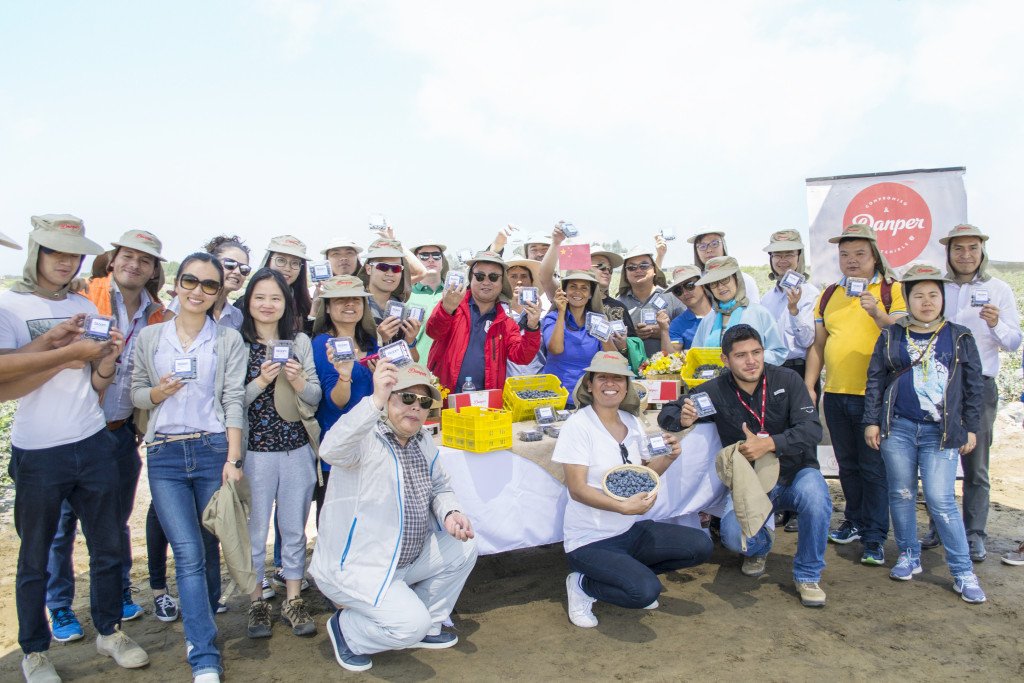 danperperu's tweet photo. COMITIVA DE EMPRESARIOS CHINOS GRATAMENTE IMPRESIONADA POR LOS PRODUCTOS DE LA AGROUINDUSTRIAL DANPER https://t.co/xfMqXtKYnw https://t.co/amuREGEU5o