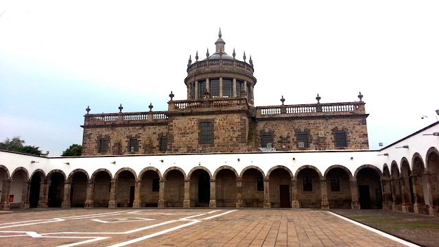 InGDLcom's tweet photo. El #HospicioCabañas en #Guadalajara un Lugar sin igual
https://t.co/zYUrlMwyv6 https://t.co/lQgLaZD20X
