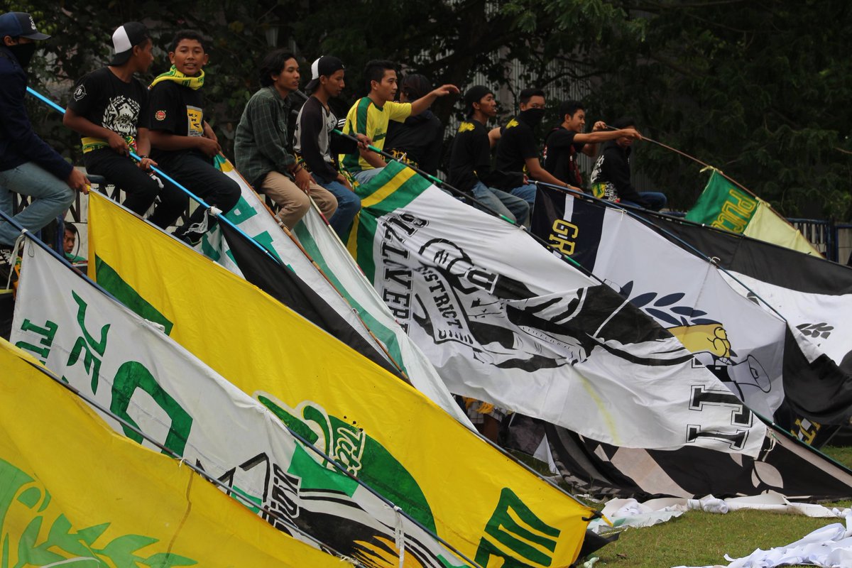 PERSETA1970's tweet photo. #PERSETAvPSPK #PersetaDay #Babak8Besar #LigaNusantara2106 #saguru https://t.co/GSDuNoh7Aj