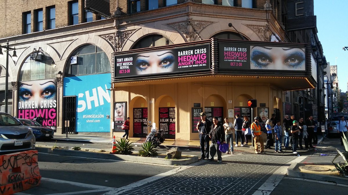 Antonijan's tweet photo. #HedHeads are out in line for @HedwigOnBway @shnsf tonight!!! #HedwigShn #TitsOfClay @DarrenCriss @LenaRockerHall @stephentrask #SFfleetweek https://t.co/RMafpsPOhv