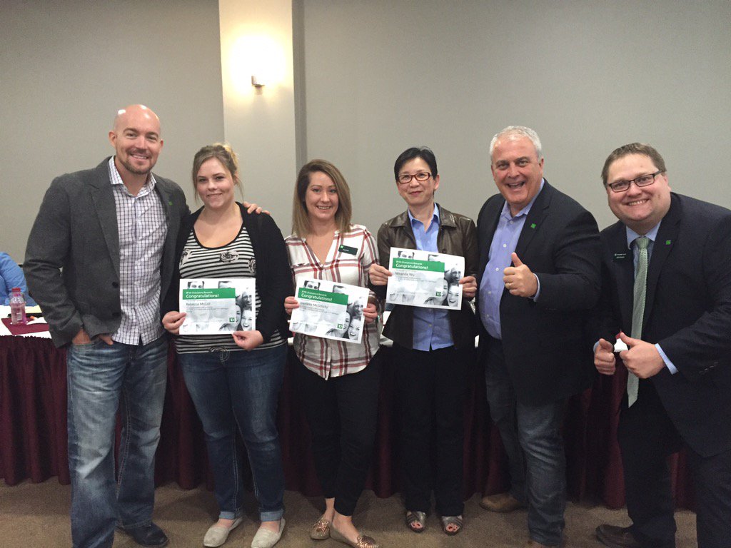 RyanJBarclay_TD's tweet photo. Congrats to our MCS leaders in NB, Kindersley &amp; Weyburn for top Quartile LEI in Q3! #SKProud @BrianGervais_TD https://t.co/VXrHgSdlJH