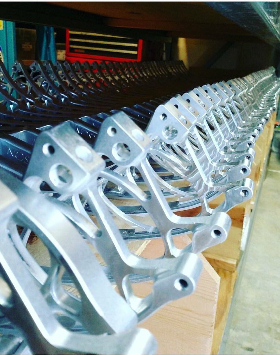 BenPearsonUK's tweet photo. The @BPearsonArchery brand was established in 1927 and strives to produce top of the line bows!🎯🎯 #GoingGlobal #PearsonUK @ArcheryGB https://t.co/sudPkRR5zj