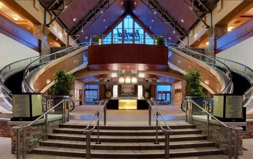Casino_Hotels_'s tweet photo. Enjoy in #Richmond #RiverRockCasinoResort&amp;TheHotel starting at CAD191.03 https://t.co/W9BlCHQllj https://t.co/2skRTFBrMV