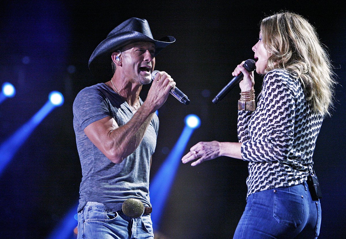 WilderStephen's tweet photo. Tim McGraw, Faith Hill coming to Cincy https://t.co/jCE2PiLxvE via @enquirer https://t.co/XT2lWZB7R3