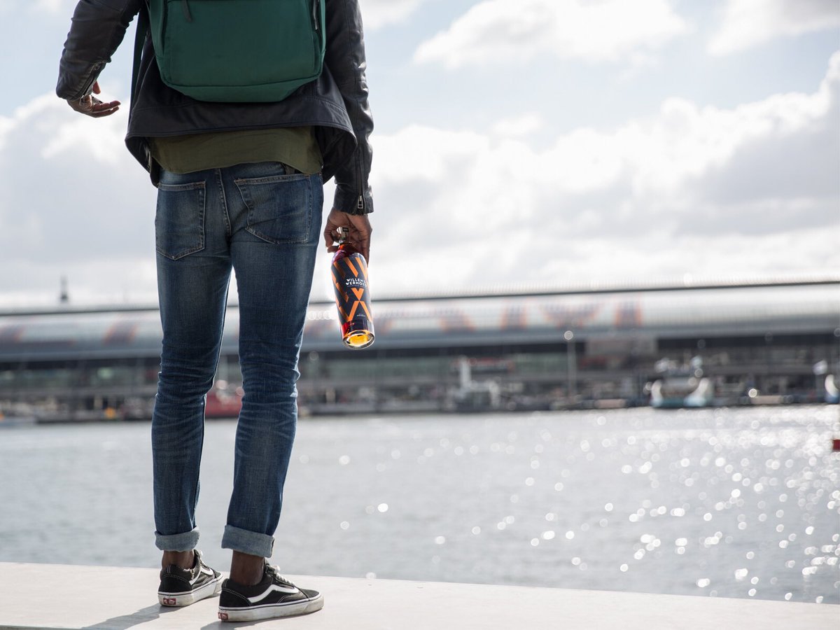 The world is yours to explore. #WillemsWermoed #Vermouth