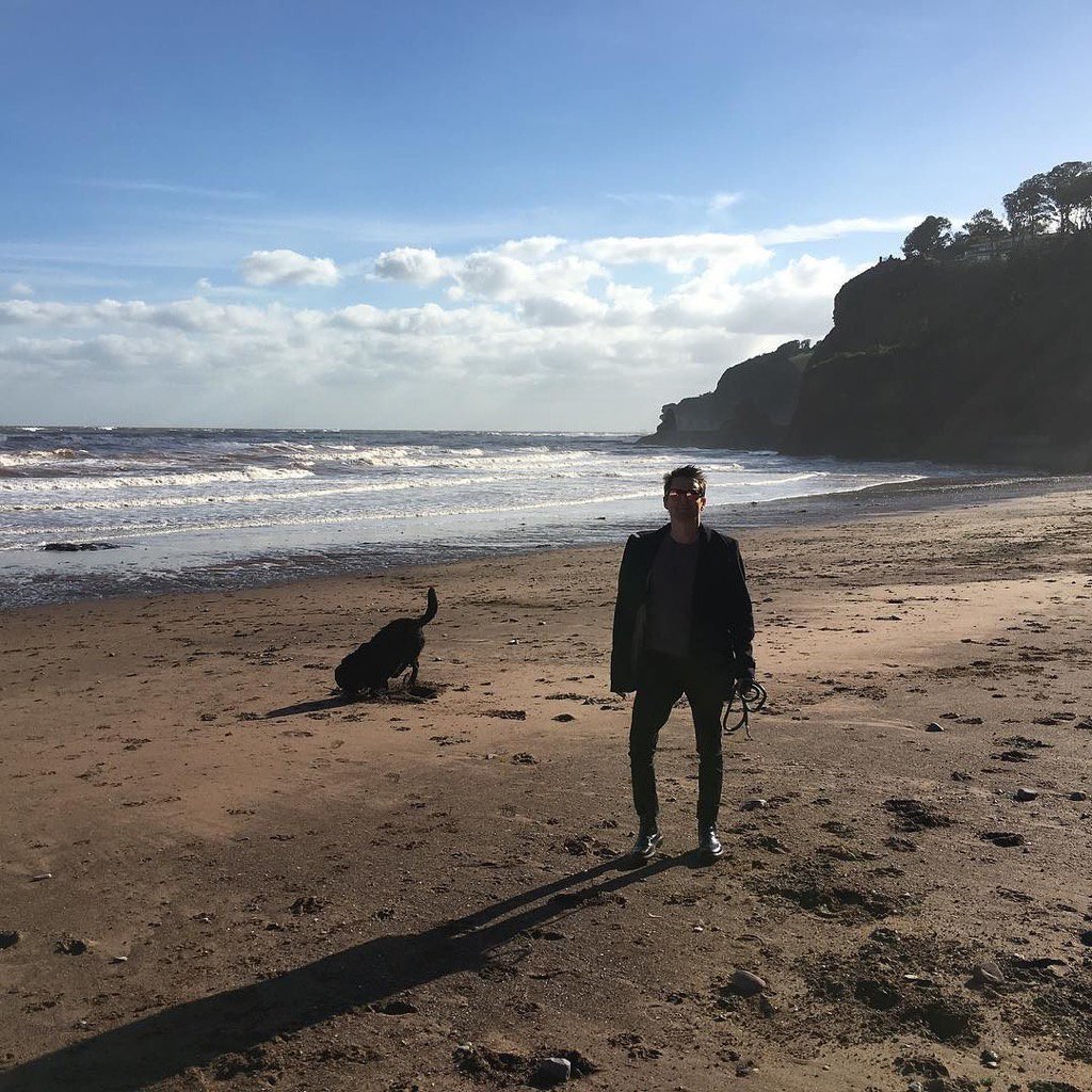 Devon days #dawlish back beach childhood playground

instagram.com/mattbellamy