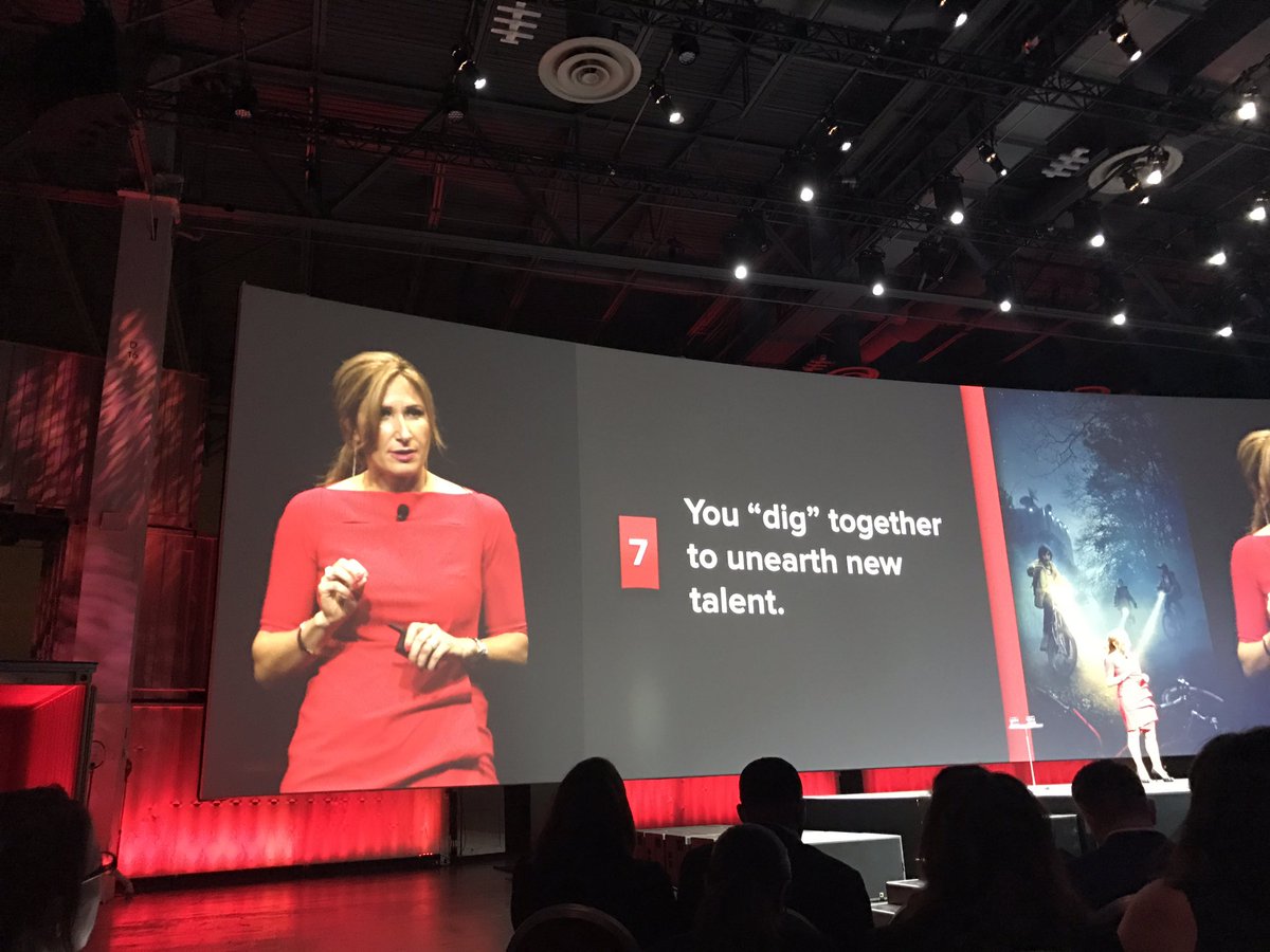 StacyZapar's tweet photo. #7 - You "dig" together to unearth new talent. #7superpowers #recruiting #talentconnect https://t.co/H1xlrGCPAr