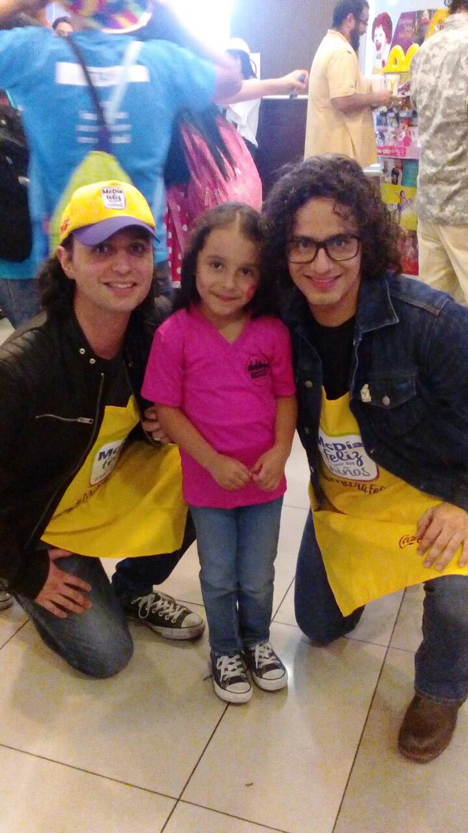 Tambordlatribu's tweet photo. El #McDíaFeliz en @McGuate de #Primma se disfruta mejor ayudando con grandes personas https://t.co/IyhMe43Xq7