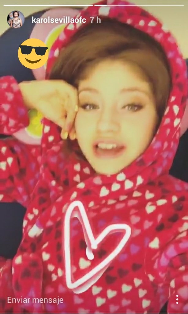 Fansdekarolsev4's tweet photo. Eres la mejor @karolsevilla ojalá sigas cumpliendo todos tus sueños https://t.co/kBb77x3qy2