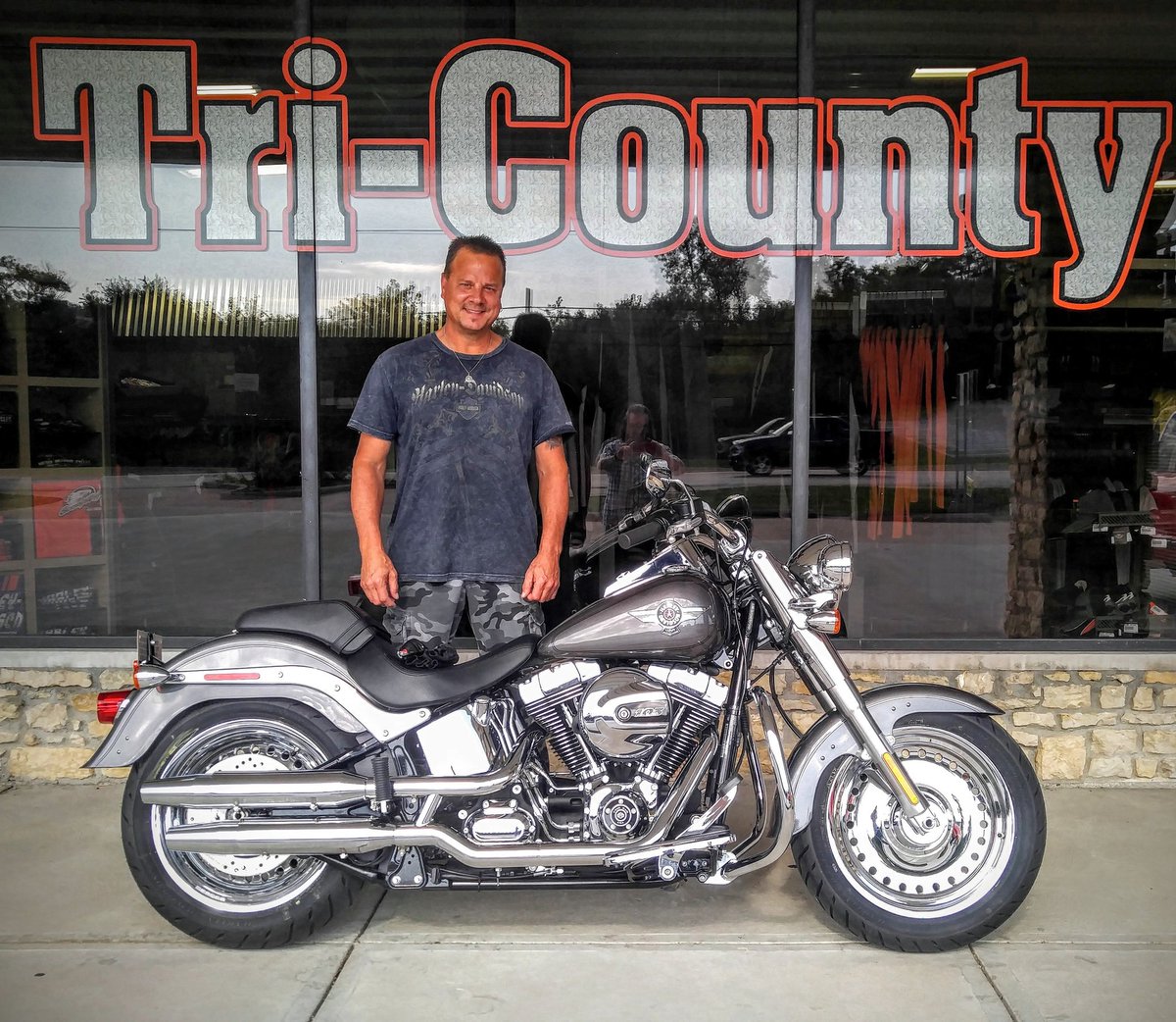 TriCountyHarley's tweet photo. Congratulations to you Tim Buckman on the purchase of his new FLSTF! Welcome to the family! #tricountyharleydavidson #flstf #liveyourlegend https://t.co/GhxY8SpSzA