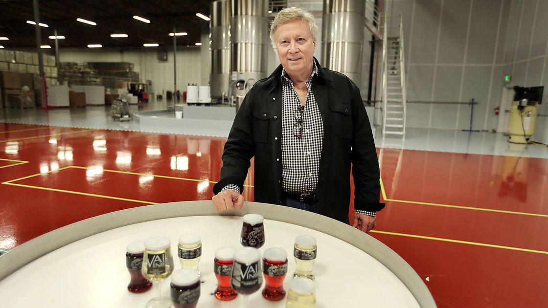 NapaRegister's tweet photo. Ever browse the #wine section and wish you could first try a glass before buying the bottle?
#ONE87 has a solution. https://t.co/oDevr7X0Z1 https://t.co/VEh6hJvRf5
