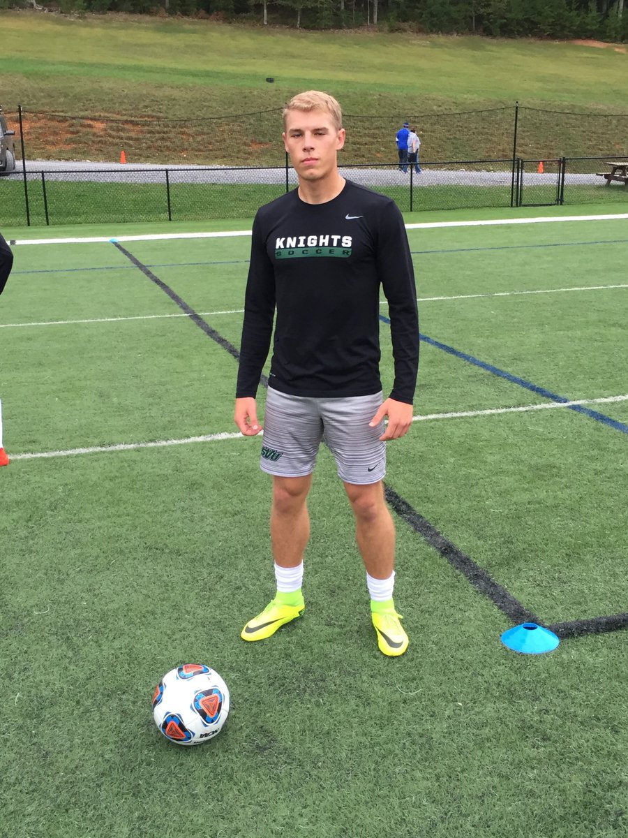 svuathletics's tweet photo. .@svumsoc kicking off against @CNUathletics at #TheFields. Watch live now: https://t.co/6kdllv1Lzh #svumsoc #cacmsoc https://t.co/MGZnZGQSu0