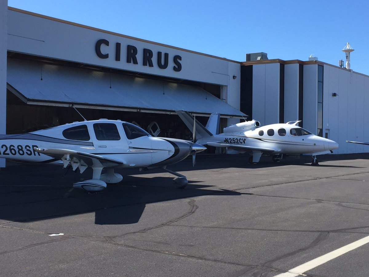 Here comes the future of personal aircraft people, exciting times! <a href="/UKCirrus/">Cirrusaircraft.co.uk</a> <a href="/aeropoznan/">@AeroPoznan</a> <a href="/Cirrus_Aircraft/">Cirrus</a>