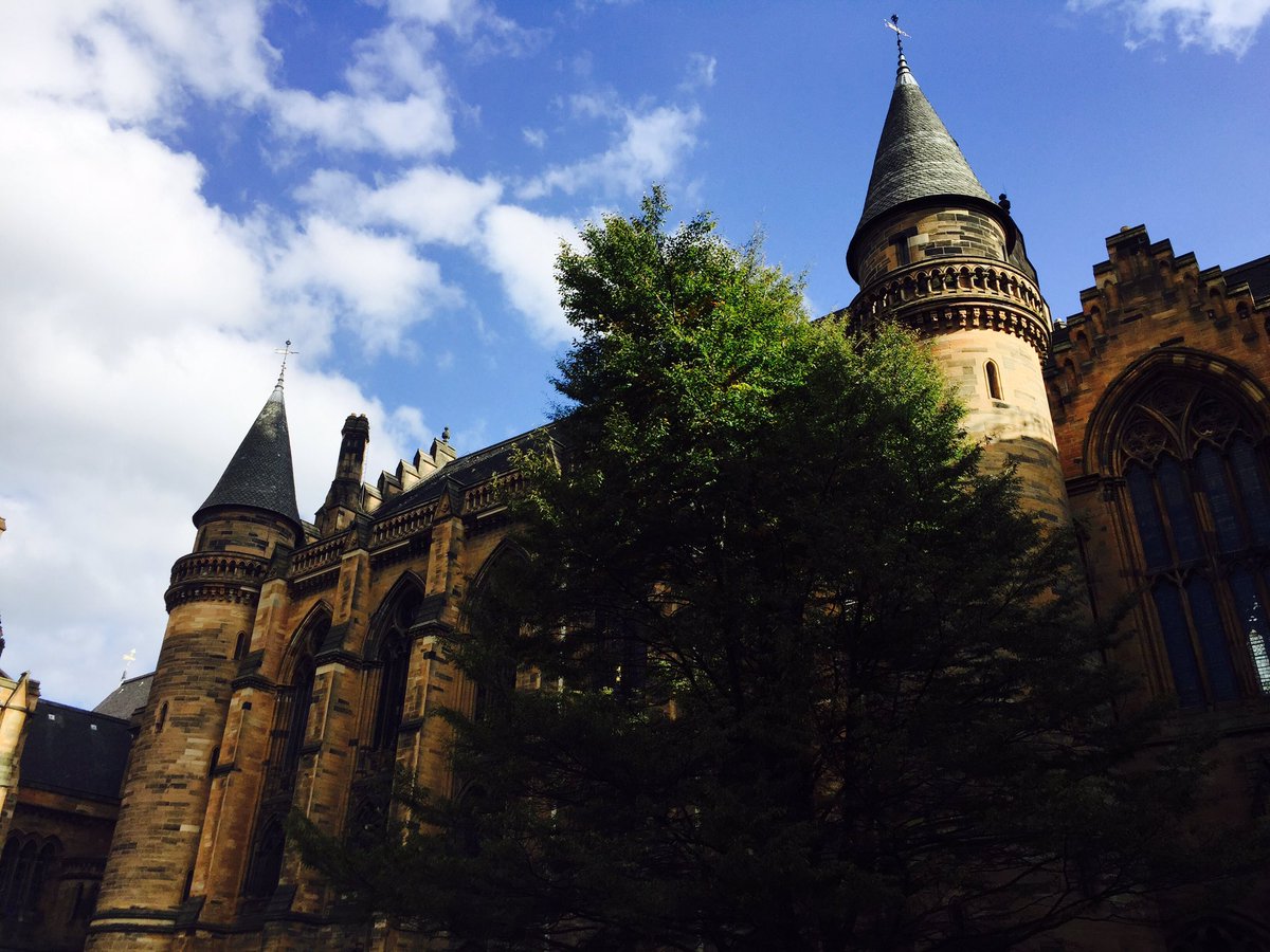 hellotetsu's tweet image. Glasgow university is soooo Harry Potter🤓