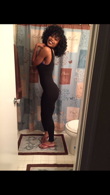 Watch princessmya😜's leaked NSFW photo on TwXstars