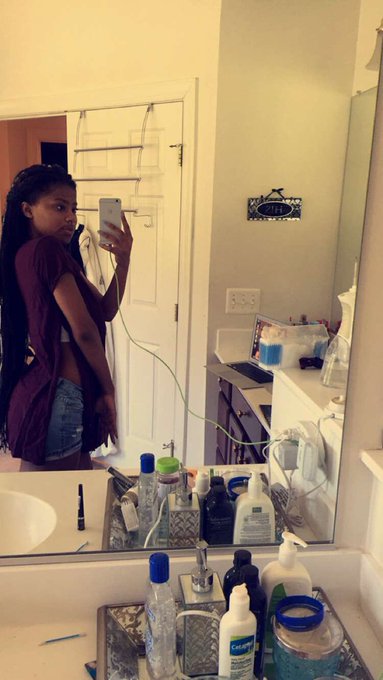 Watch princessmya😜's leaked NSFW photo on TwXstars