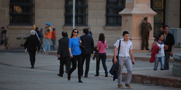 Chile, sexto país del mundo con más "ninis" según un informe de la OCDE bit.ly/2cTpjD6