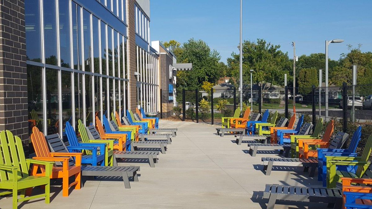 midcoaquatic's tweet photo. How many more days of beautiful sunshine will we have? It's a good thing it's only 8 more days 'til we open for swimming! #alwayssunnyinside https://t.co/Johosj8SEZ