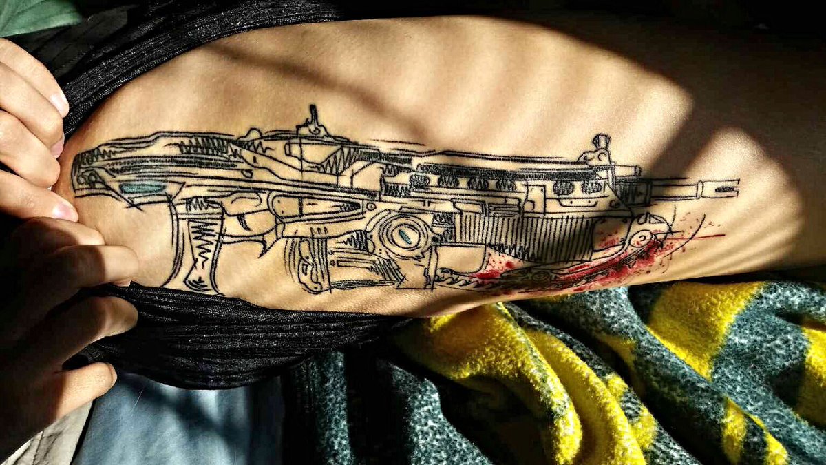 KantusSlushie's tweet photo. #GearsofWar4 #gearsink #gearink #gearslive  gears of war will always be a part of my life. #gearsofwartattoo https://t.co/WKrN62wN3q